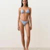 Tříúhelníkové bikiny s texturovanými pruhy Tříúhelníkové bikiny s texturovanými pruhy