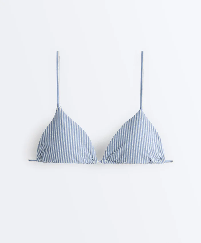 Tříúhelníkové bikiny s texturovanými pruhy Tříúhelníkové bikiny s texturovanými pruhy