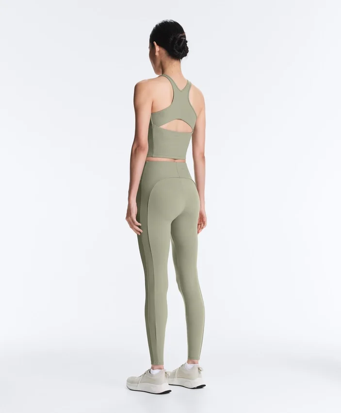 Tílko Comfortlux s halter výstřihem Tílko Comfortlux s halter výstřihem