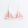 Trojúhelníkový bikini top s kontrastním lemováním
