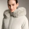 Vodoodpudivá polstrovaná bundy Midi z materiálu Primaloft® Vodoodpudivá polstrovaná bundy Midi z materiálu Primaloft®